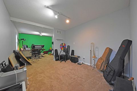 Tiny photo for 11213 Robinair Drive, Fort Wayne, IN 46818 (MLS # 202612303)