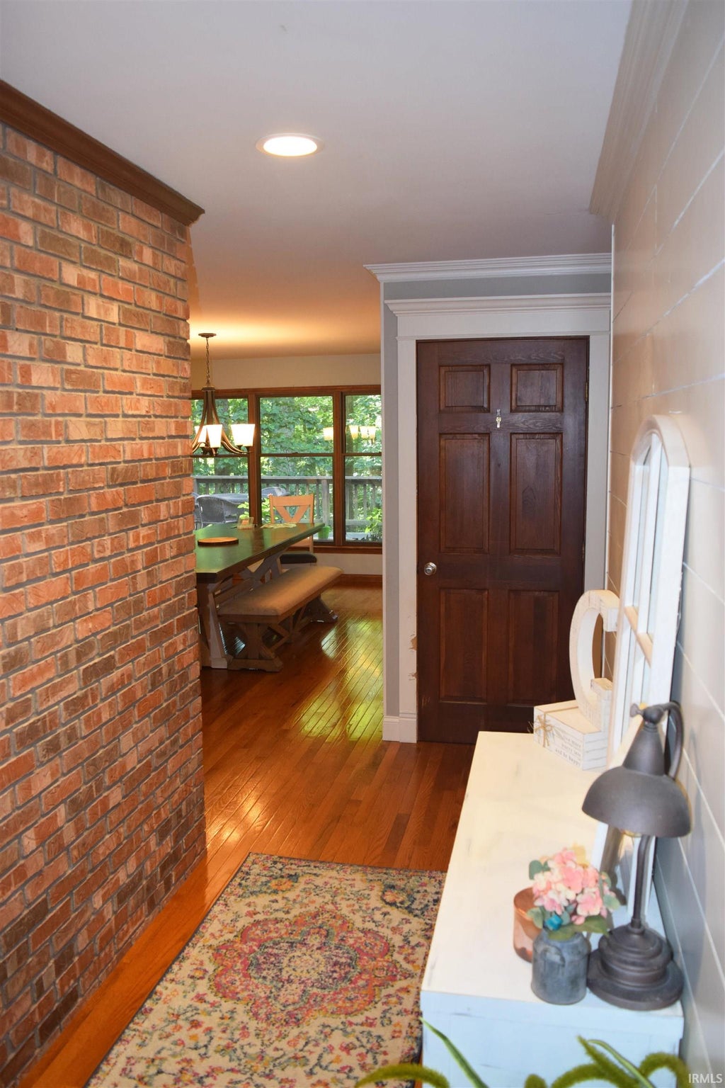 Photo of 6024 Broadway Avenue, Evansville, IN 47712 (MLS # 202632576)