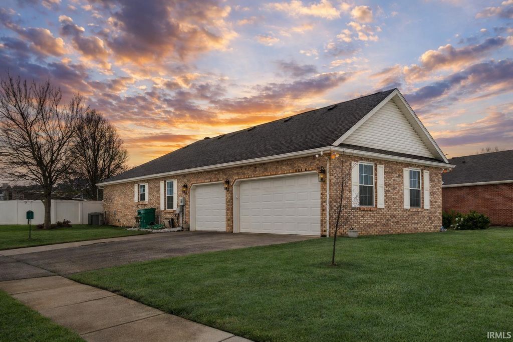Photo of 9120 Clear Creek Drive, Evansville, IN 47711 (MLS # 202602955)