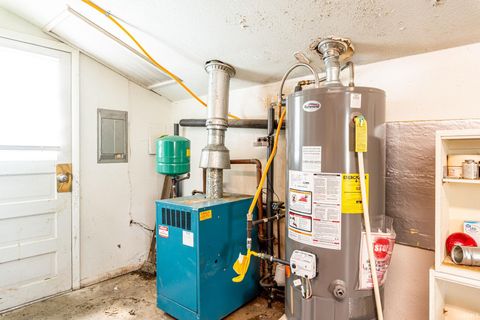 Tiny photo for 117 Cord Place, Auburn, IN 46706 (MLS # 202612286)