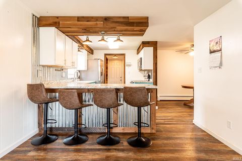 Tiny photo for 117 Cord Place, Auburn, IN 46706 (MLS # 202612286)