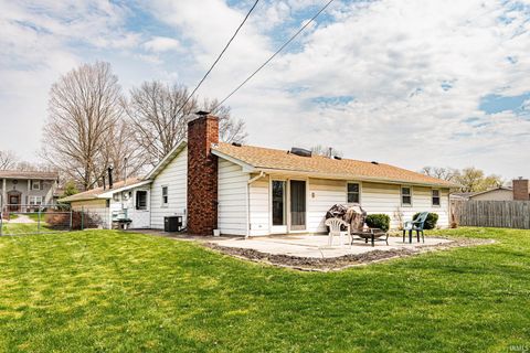 Tiny photo for 117 Cord Place, Auburn, IN 46706 (MLS # 202612286)