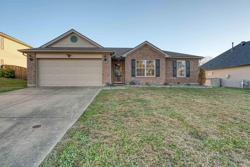 Photo of 3021 Mooring Road, Evansville, IN 47725 (MLS # 202545211)