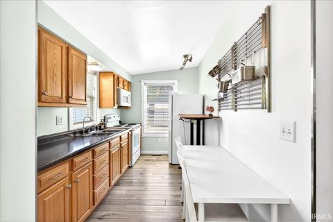 Tiny photo for 1505 Adams Street, Lafayette, IN 47905 (MLS # 202614174)