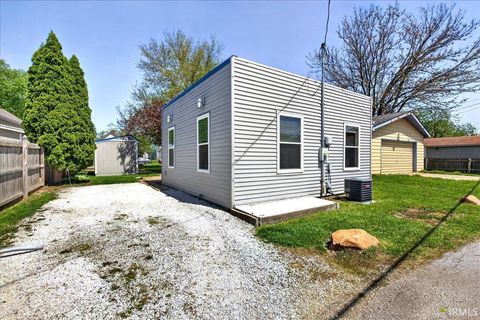Tiny photo for 1505 Adams Street, Lafayette, IN 47905 (MLS # 202614174)