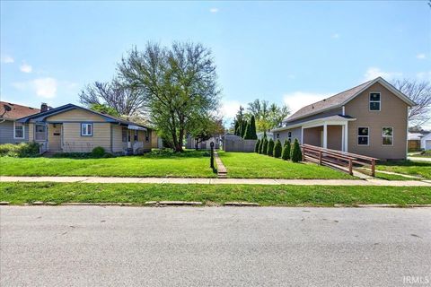 Tiny photo for 1505 Adams Street, Lafayette, IN 47905 (MLS # 202614174)