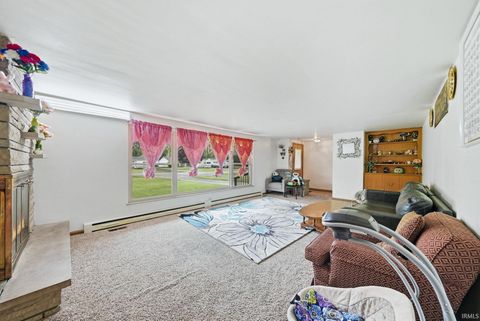 Tiny photo for 2113 Maples Road, Fort Wayne, IN 46816 (MLS # 202618655)