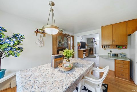 Tiny photo for 2113 Maples Road, Fort Wayne, IN 46816 (MLS # 202618655)