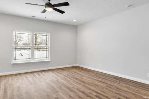 Tiny photo for 1053 E Wabash Street, Frankfort, IN 46041 (MLS # 202548190)