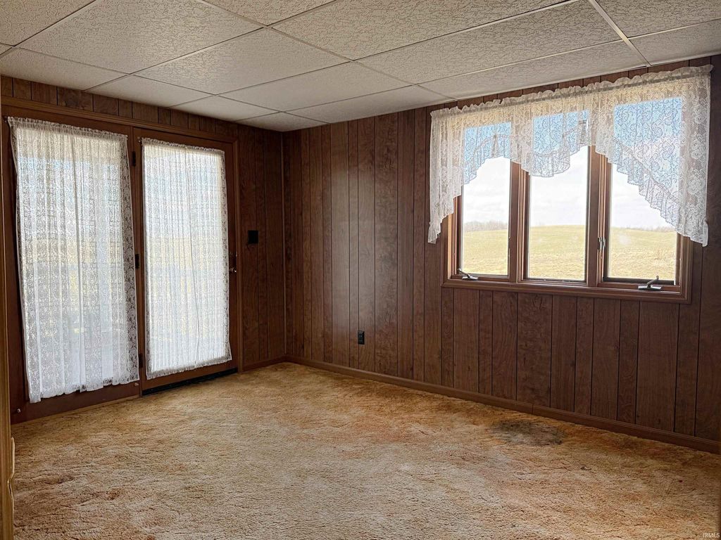 Photo of 495 W 600 N, Washington, IN 47501 (MLS # 202605917)