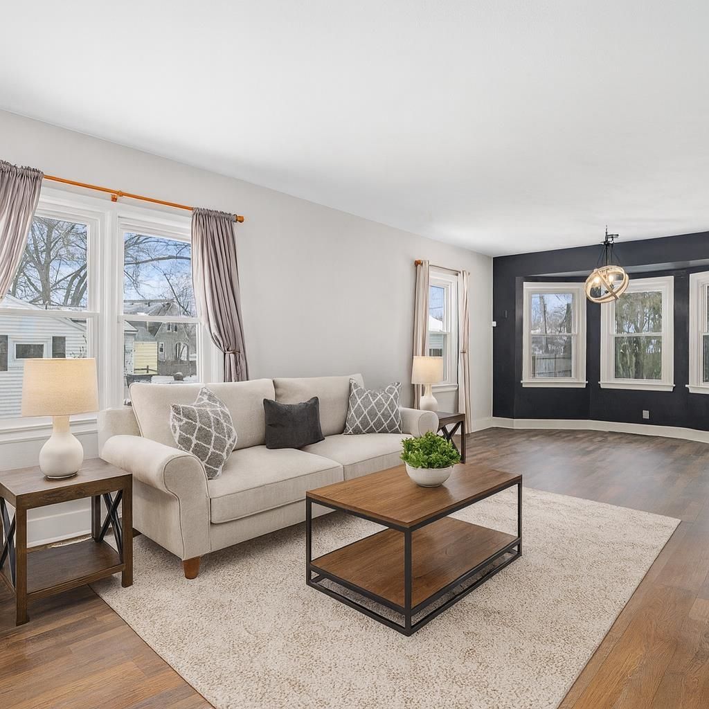 Photo of 406 Sunset Boulevard, Goshen, IN 46526 (MLS # 202548990)