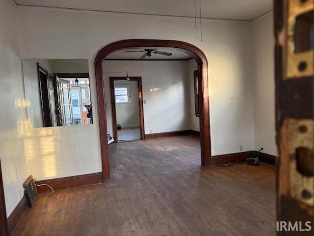 Photo of 1302 N Brookfield Street, South Bend, IN 46628 (MLS # 202608188)