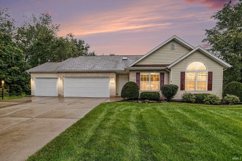 Photo of 14445 Phoenix Drive, Mishawaka, IN 46545 (MLS # 202638837)