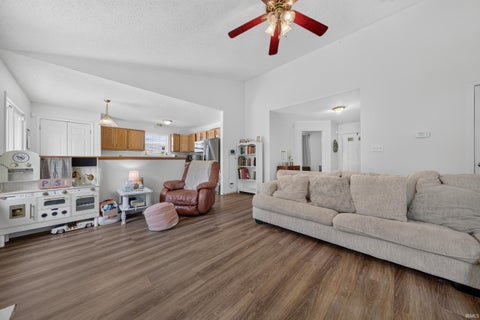 Tiny photo for 818 Spingwater Road, Kokomo, IN 46902 (MLS # 202626579)