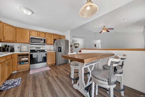 Tiny photo for 818 Spingwater Road, Kokomo, IN 46902 (MLS # 202626579)