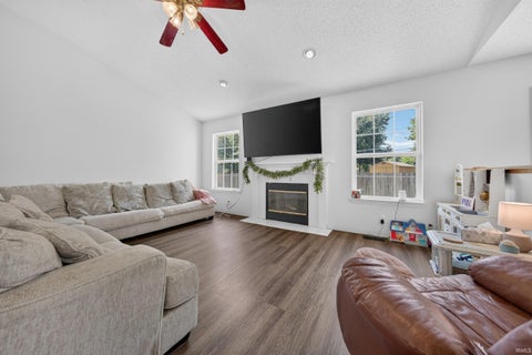 Tiny photo for 818 Spingwater Road, Kokomo, IN 46902 (MLS # 202626579)