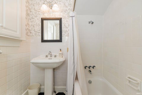 Tiny photo for 6401 S PROCTOR RD, Muncie, IN 47302 (MLS # 202643693)
