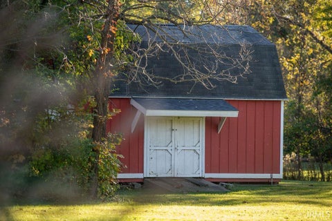 Tiny photo for 6401 S PROCTOR RD, Muncie, IN 47302 (MLS # 202643693)