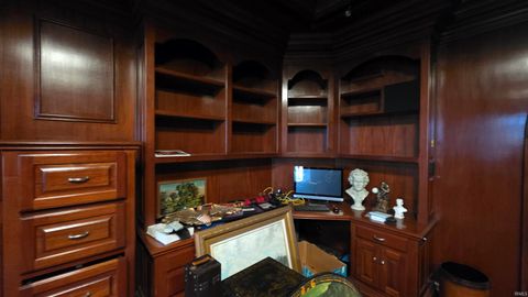 Tiny photo for 178 W 100 S Road, Rochester, IN 46975 (MLS # 202611409)