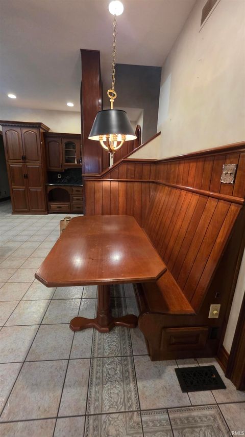 Tiny photo for 178 W 100 S Road, Rochester, IN 46975 (MLS # 202611409)