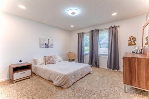 Tiny photo for 10202 Brookcrest Drive, Evansville, IN 47711 (MLS # 202625496)