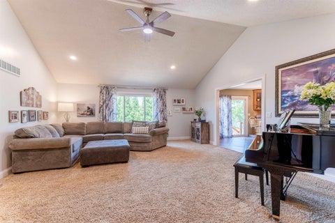 Tiny photo for 10202 Brookcrest Drive, Evansville, IN 47711 (MLS # 202625496)