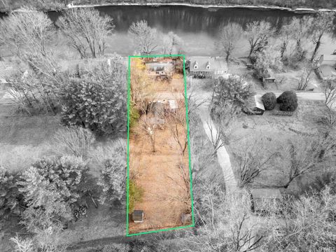 Tiny photo for 11503 W Tecumseh Bend Road, Brookston, IN 47923 (MLS # 202504613)