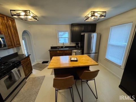 Tiny photo for 2119 Perrine Street, Lafayette, IN 47904 (MLS # 202605053)