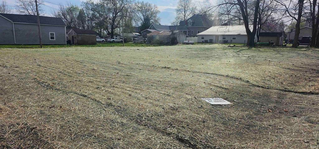 Photo of S Third Street, Boonville, IN 47601 (MLS # 202611205)