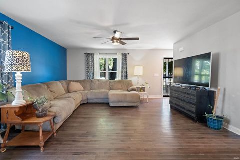 Tiny photo for 1921 Saratoga Avenue, Kokomo, IN 46901 (MLS # 202545343)