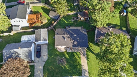 Tiny photo for 2413 Maumee Place, Lafayette, IN 47909 (MLS # 202642261)