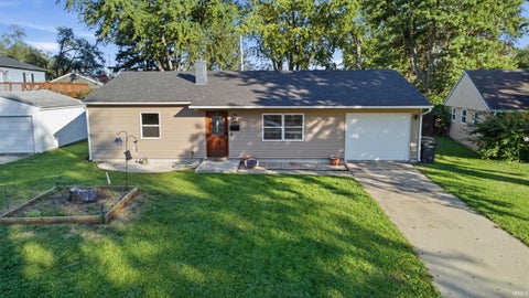 Tiny photo for 2413 Maumee Place, Lafayette, IN 47909 (MLS # 202642261)