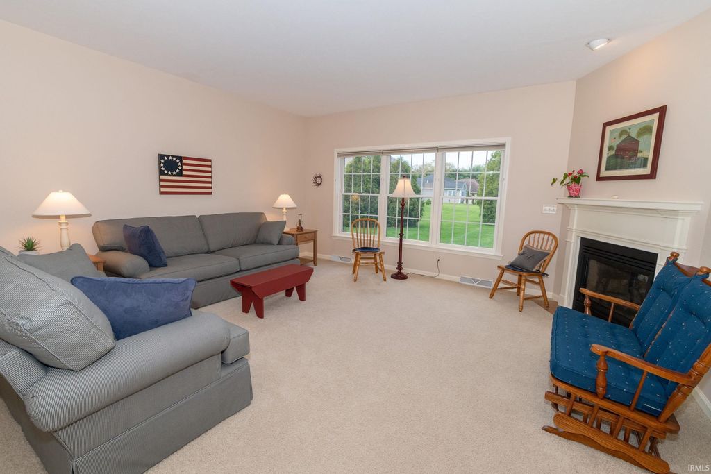 Photo of 57381 Appleseed Court, Elkhart, IN 46516 (MLS # 202617172)