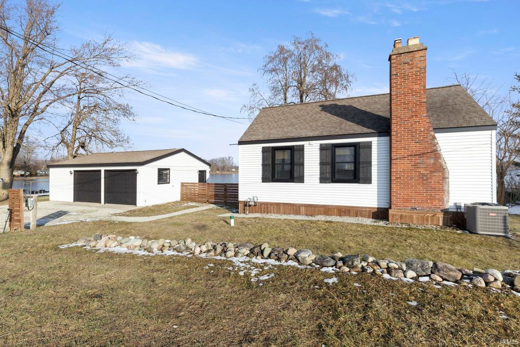 Photo of 5046 N 475 E, Leesburg, IN 46538 (MLS # 202600693)