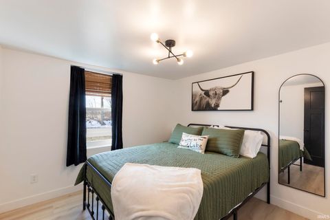 Tiny photo for 5046 N 475 E, Leesburg, IN 46538 (MLS # 202600693)