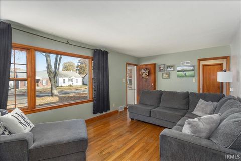 Tiny photo for 2127 Perrine Street, Lafayette, IN 47904 (MLS # 202545945)