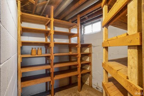 Tiny photo for 2127 Perrine Street, Lafayette, IN 47904 (MLS # 202545945)