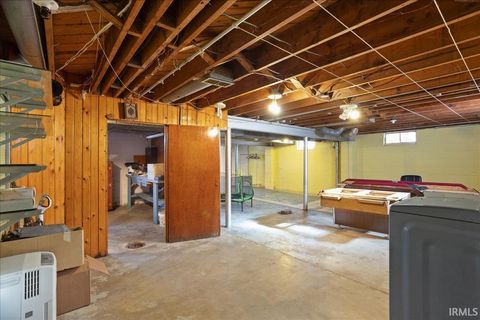 Tiny photo for 2127 Perrine Street, Lafayette, IN 47904 (MLS # 202545945)