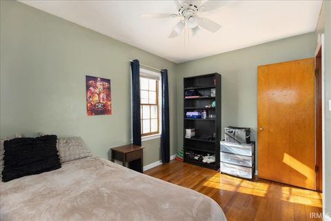 Tiny photo for 2127 Perrine Street, Lafayette, IN 47904 (MLS # 202545945)