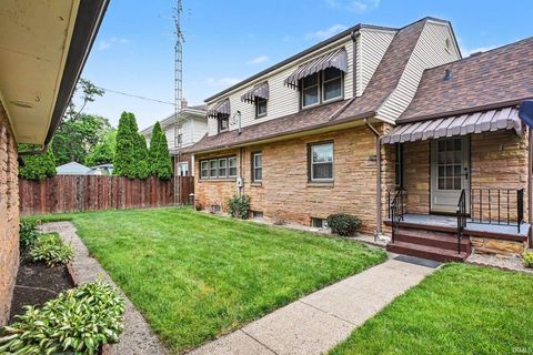 Tiny photo for 222 W Michigan Street, New Carlisle, IN 46552 (MLS # 202624688)