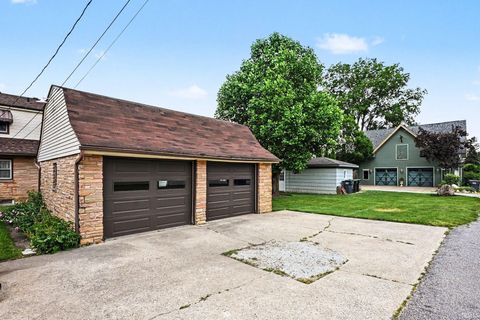 Tiny photo for 222 W Michigan Street, New Carlisle, IN 46552 (MLS # 202624688)