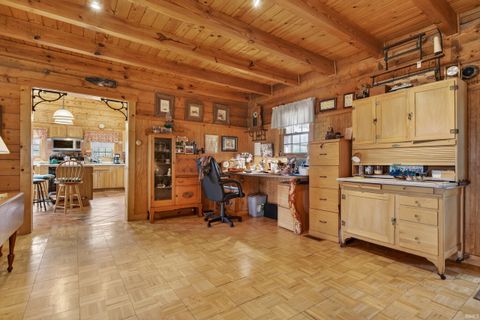 Tiny photo for 999 N 300 E, Logansport, IN 46947 (MLS # 202611634)