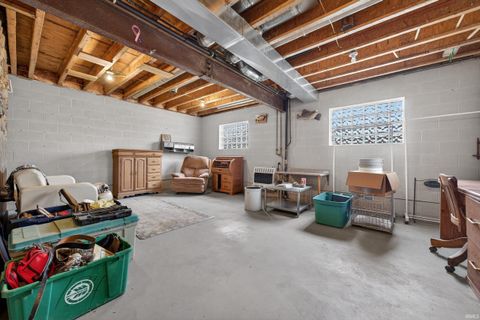 Tiny photo for 999 N 300 E, Logansport, IN 46947 (MLS # 202611634)