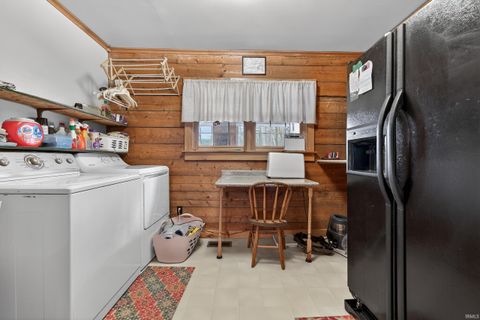 Tiny photo for 999 N 300 E, Logansport, IN 46947 (MLS # 202611634)