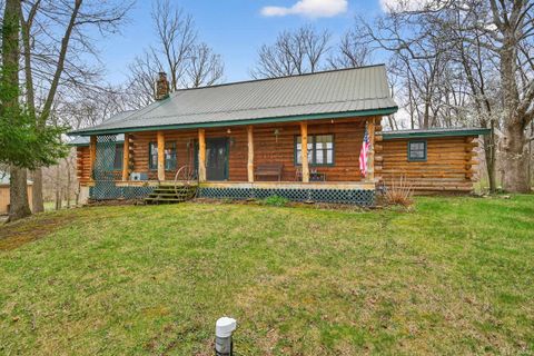 Tiny photo for 999 N 300 E, Logansport, IN 46947 (MLS # 202611634)