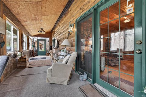 Tiny photo for 999 N 300 E, Logansport, IN 46947 (MLS # 202611634)