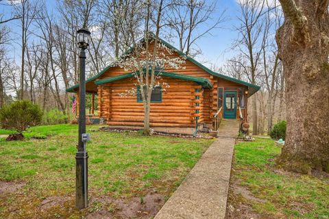 Tiny photo for 999 N 300 E, Logansport, IN 46947 (MLS # 202611634)