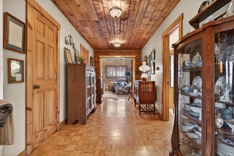 Tiny photo for 999 N 300 E, Logansport, IN 46947 (MLS # 202611634)