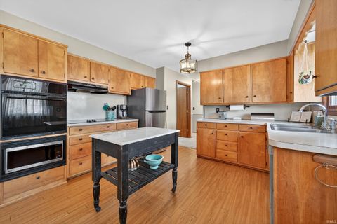 Tiny photo for 1004 Timbercrest Drive, Logansport, IN 46947 (MLS # 202545119)