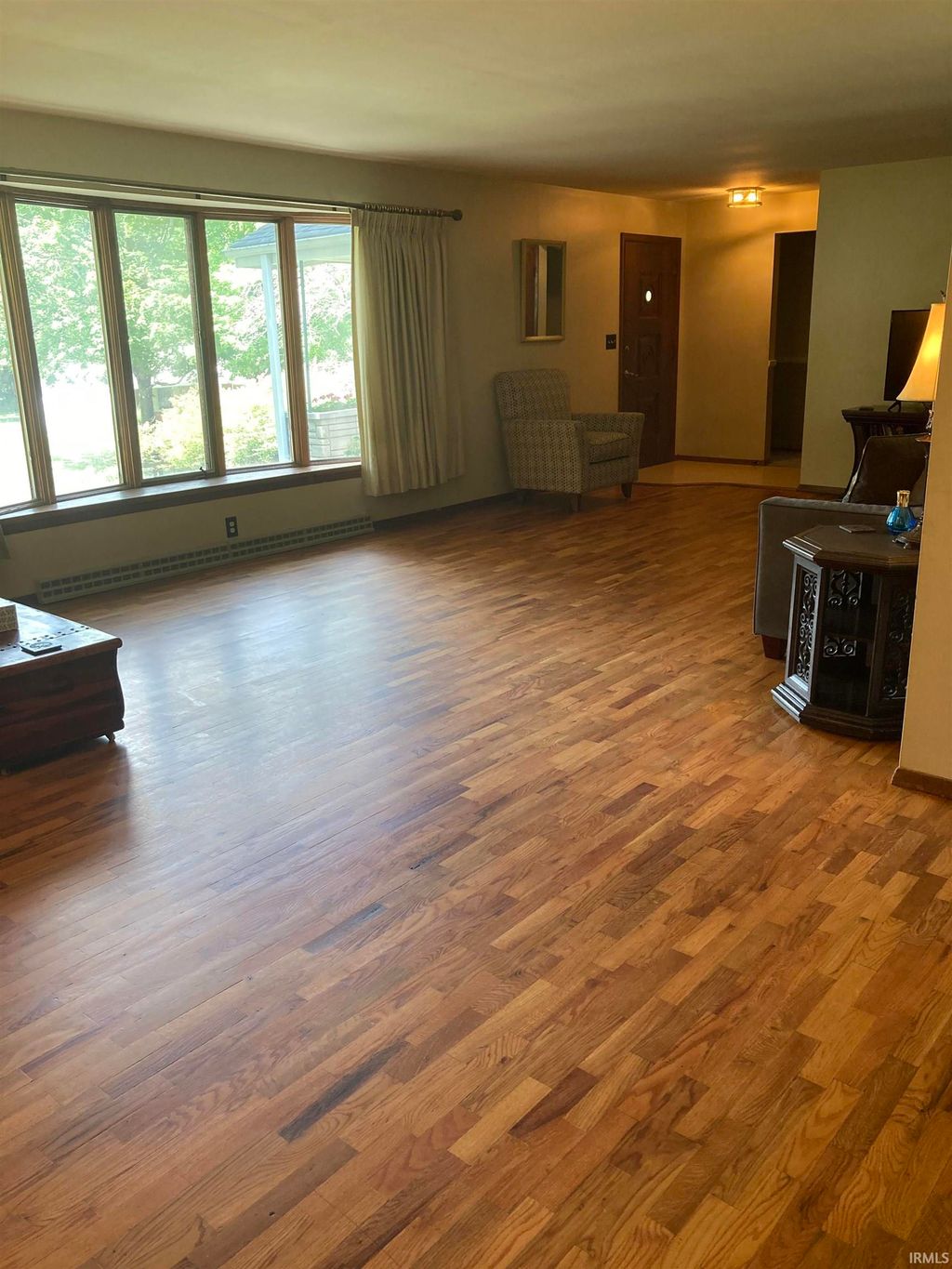 Photo of 1004 Timbercrest Drive, Logansport, IN 46947 (MLS # 202545119)